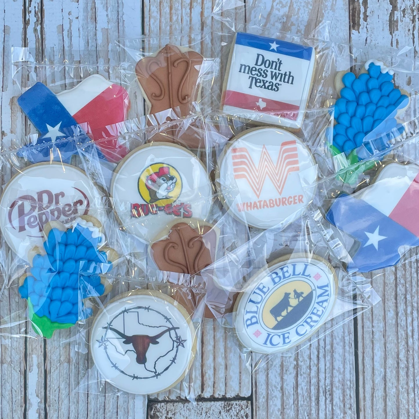 Welcome to Texas Themed Cookies / Don't Mess with Texas / Boots / Bluebonnet Cookies--12 Count